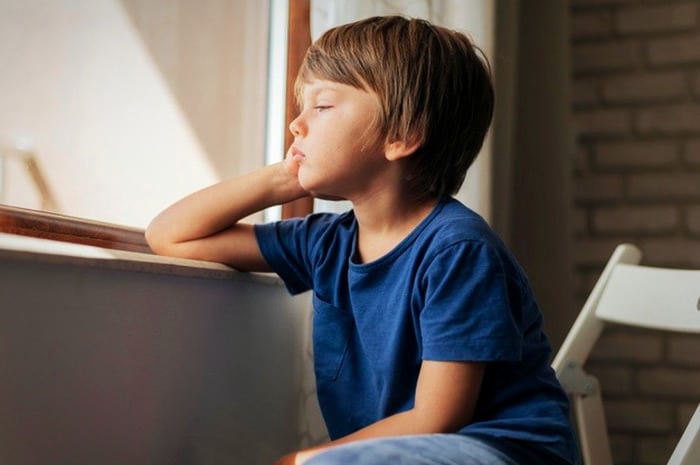 اگه با بچه ات اینطوری رفتار میکنی، پس خودخواهی