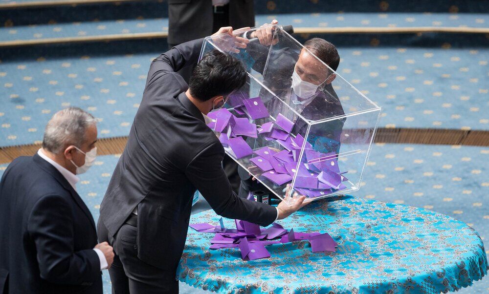 لغو انتخابات فوتبال؛ وقتی روی قانون پا گذاشته شد!