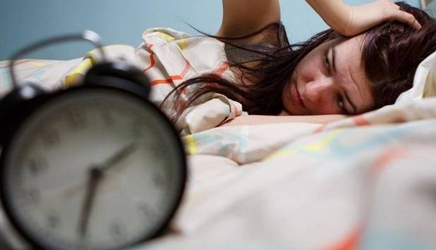 بیدار شدن در هر ساعت از شب نشانه مشکل در کدام قسمت از بدن است؟