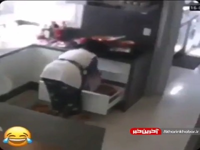 حجم موهاش انقدر زیاد بود که نفهمید آتیش گرفته!