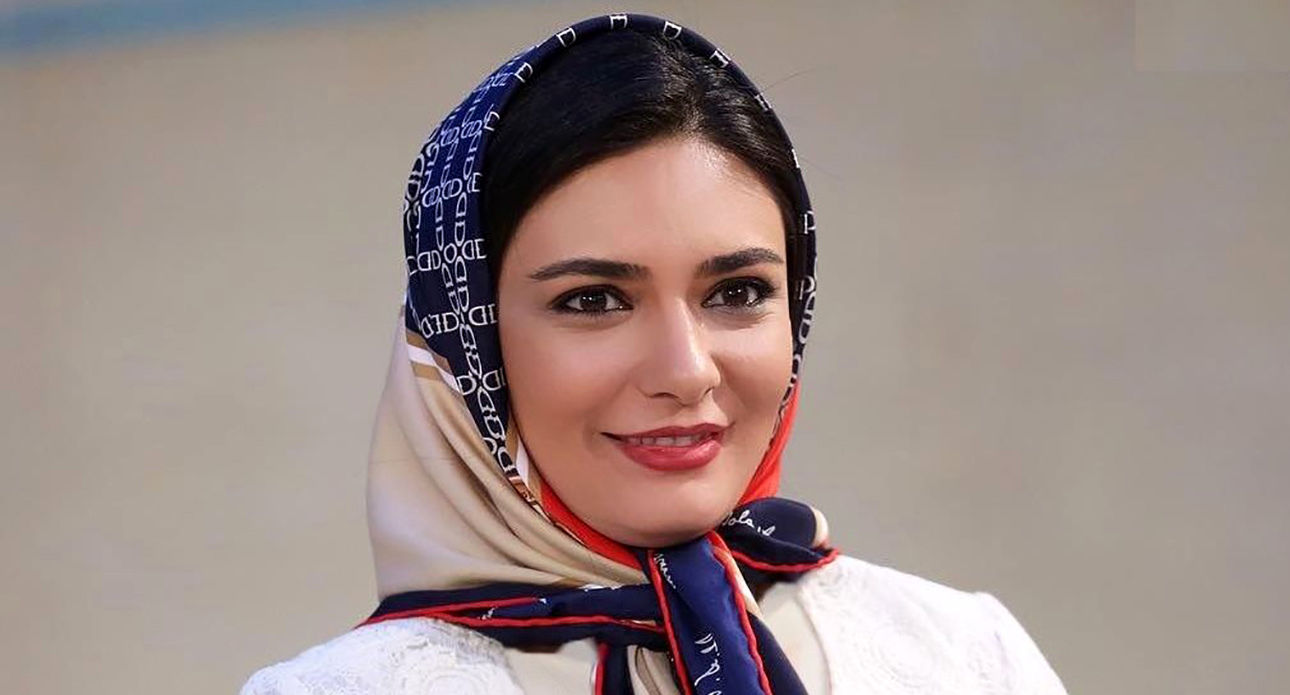 چهره‌ها/ استایل لیندا کیانی در یک دورهمی دوستانه