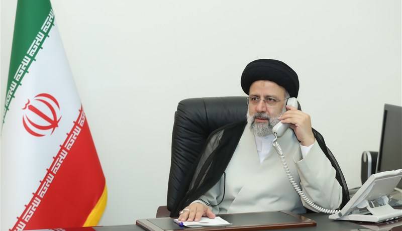 گفتگوی تلفنی رئیسی با مراجع عظام تقلید به مناسبت هفته دولت