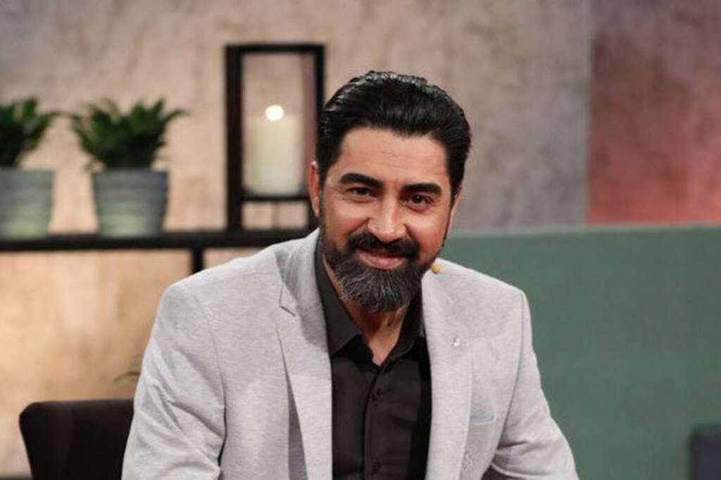 صداپیشه محبوب دیرین دیرین در سریال «پدر گواردیولا» بازی می‌کند