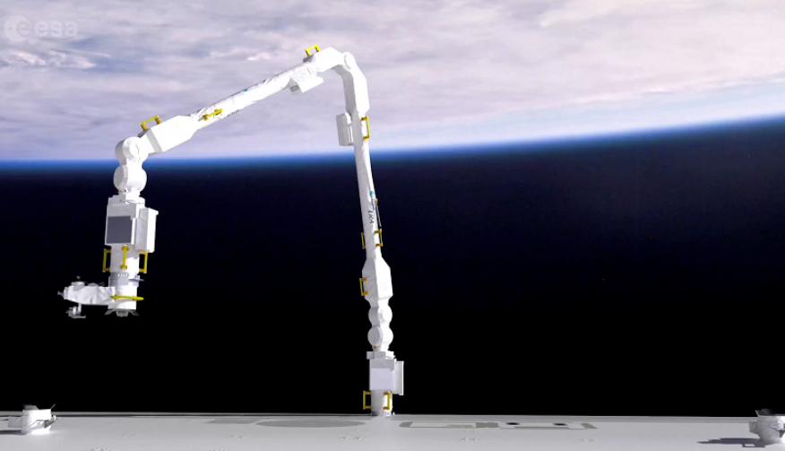 آزمایش بازوی رباتی ایستگاه فضایی بین‌المللی: اولین قدم‌ها در فضا
