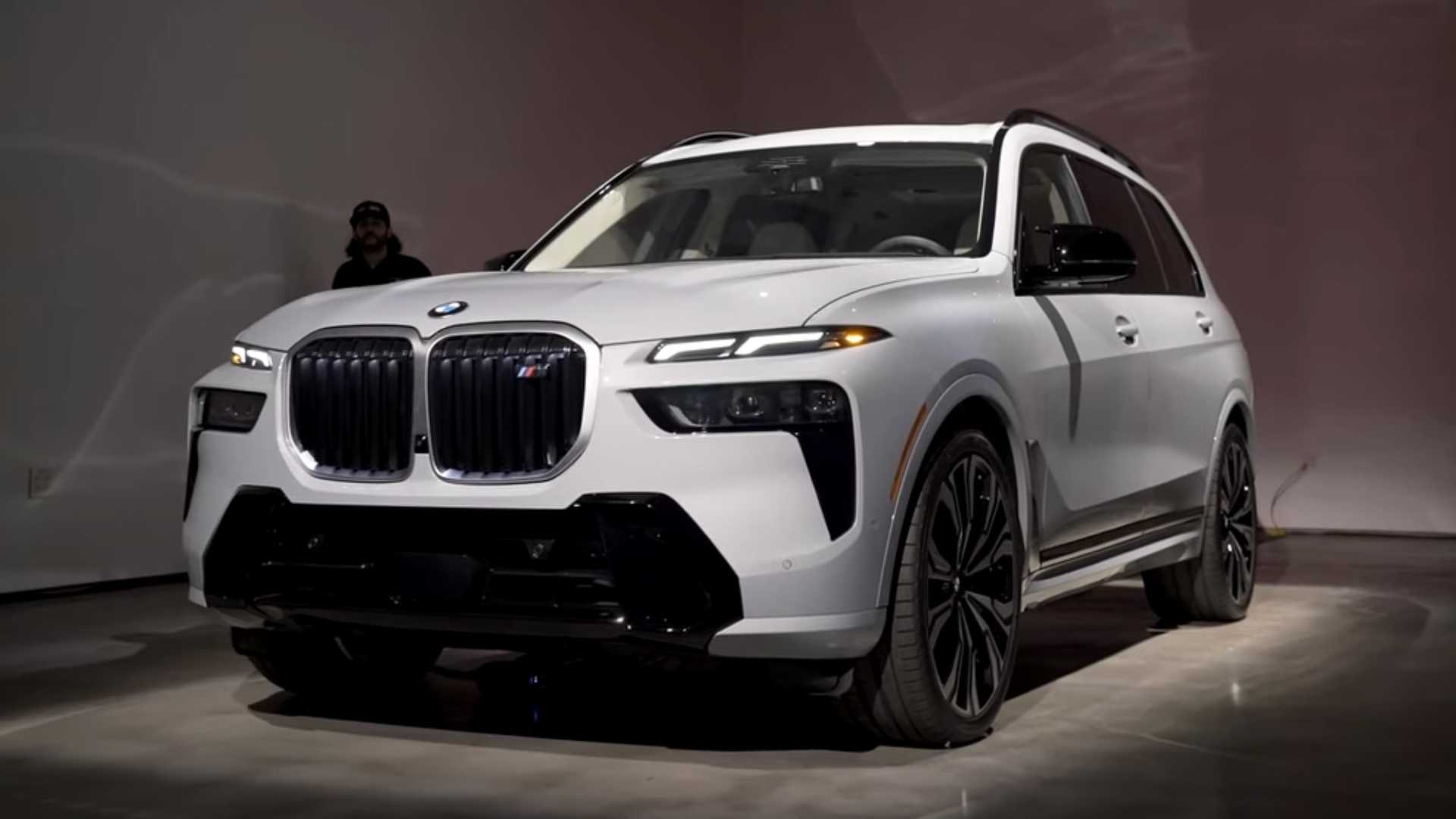 X8 x7 1. BMW x7 2022. БМВ х7 2023. BMW x7 2023. BMW x7 New 2023.