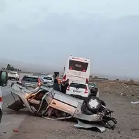 تصادف زنجیره‌ای در آزادراه خرم آباد-پل زال با ۱۷ مصدوم