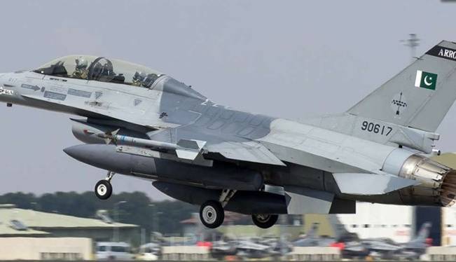 ترس هند از برتری هوایی پاکستان با تجهیز به جت‌های «اف-16» جدید