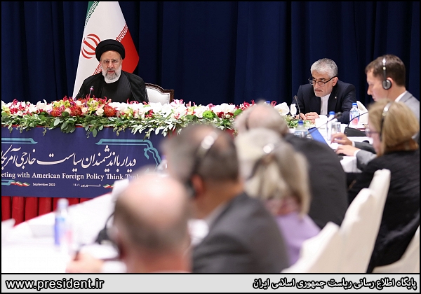 نشست کارشناسان سیاست خارجی آمریکا با رئیس جمهور در نیویورک