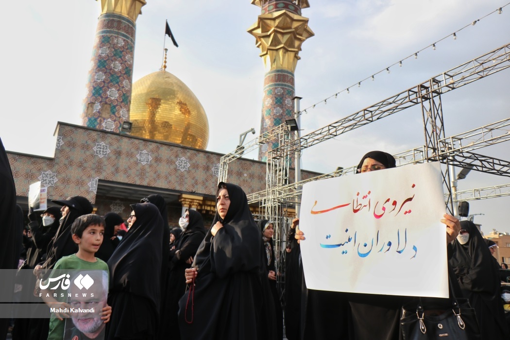 تجمع اعتراضی مردم همدان علیه هتک حرمت آستان مقدس امامزاده عبدالله