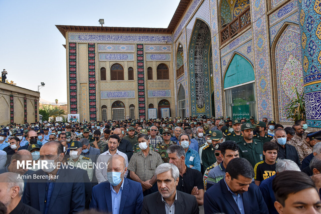 تشییع پیکر شهید «رضا زارع‌ مویدی» شهید مدافع امنیت در شیراز