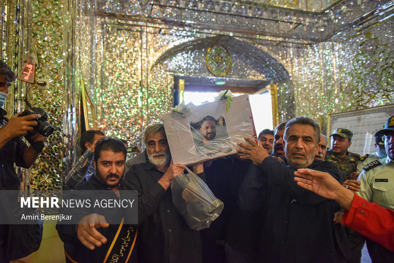 تشییع پیکر شهید «رضا زارع‌ مویدی» شهید مدافع امنیت در شیراز