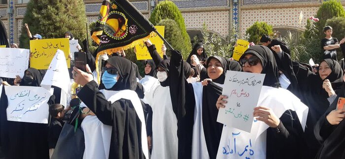 نمازگزاران مشهدی اغتشاشات خیابانی اخیر را محکوم کردند