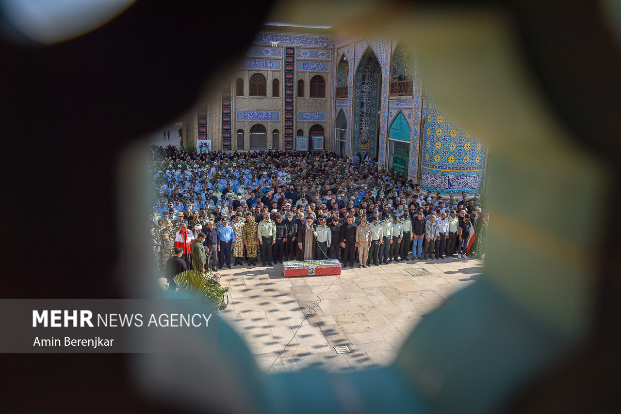 تشییع پیکر شهید «رضا زارع‌ مویدی» شهید مدافع امنیت در شیراز