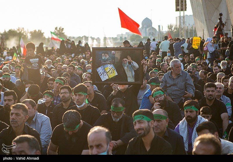 عکس/ اجتماع امام حسنی ها در میدان آزادی