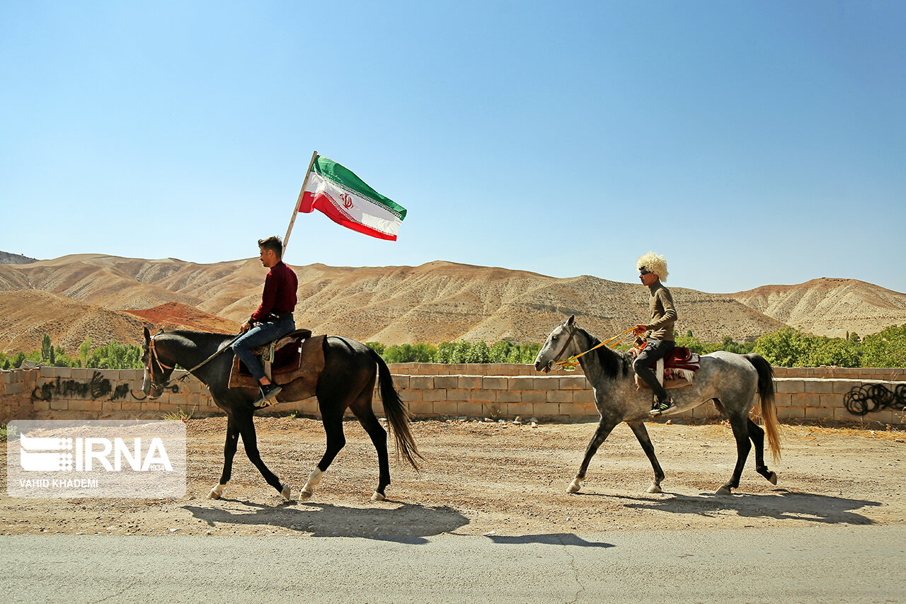 عکس/ سوارکاران خراسان شمالی در راه مشهد