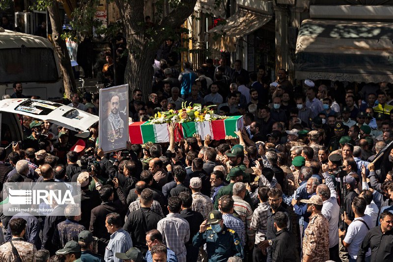 عکس/ تشییع پیکر شهید مدافع امنیت در تبریز
