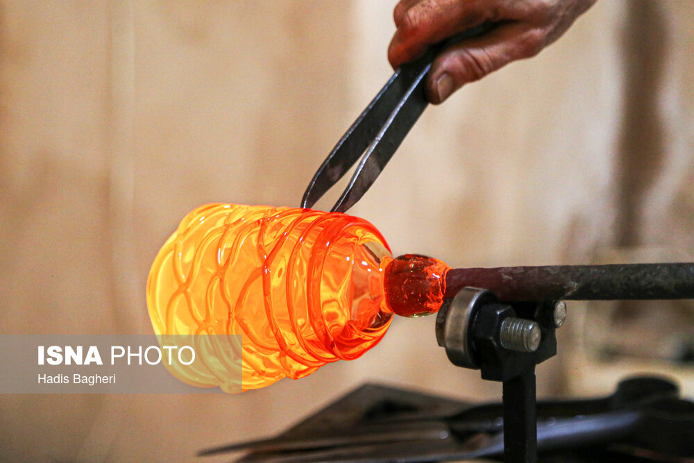 احیاء شغل شیشه‌گری سنتی در قزوین