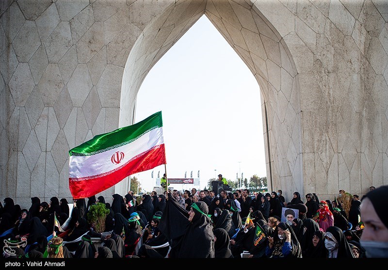 عکس/ اجتماع امام حسنی ها در میدان آزادی