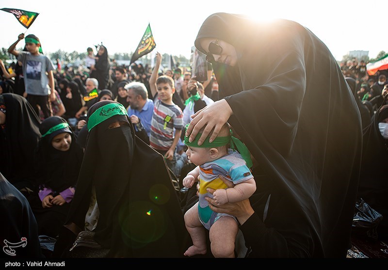 عکس/ اجتماع امام حسنی ها در میدان آزادی