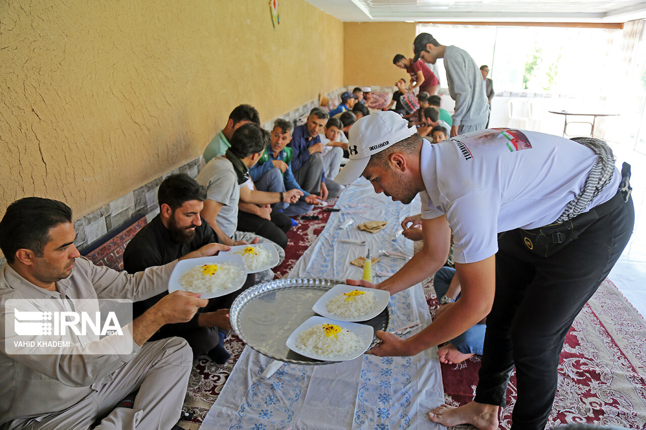 عکس/ سوارکاران خراسان شمالی در راه مشهد