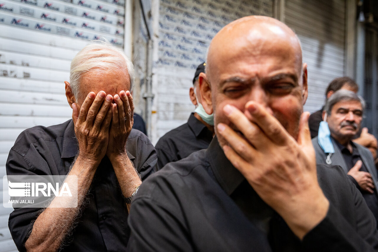 عکس/ عزاداری ۲۸ صفر در بازار تهران