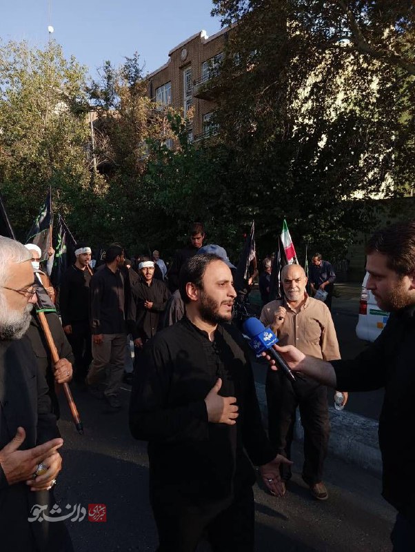 عکس/ حضور سخنگوی دولت در تجمع بزرگ مردم تهران