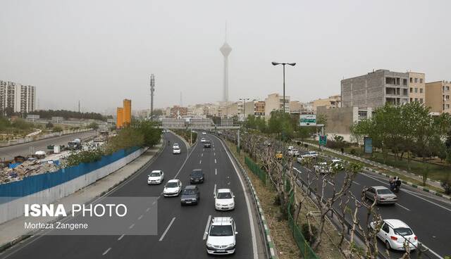 کیفیت هوای تهران در مرز آلودگی برای گروه‌های حساس