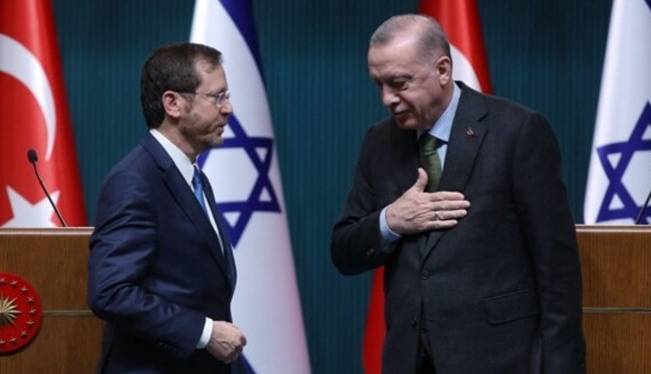 سخنگوی اردوغان: در حال مذاکره با اسرائیل برای انتقال گاز به اروپا هستیم
