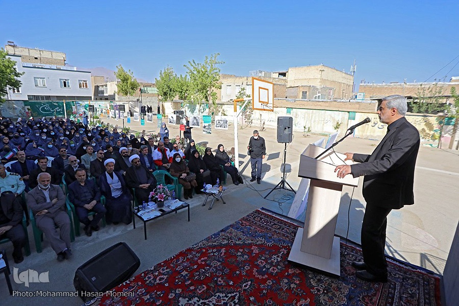 زنگ بازگشایی مدارس در همدان