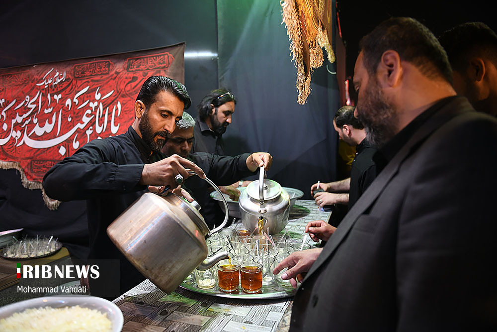 عکس/ خدمات رسانی موکب‌ها به زائران رضوی در مشهد