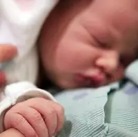 کشف موثرترین روش برای آرام کردن نوزاد گریان!