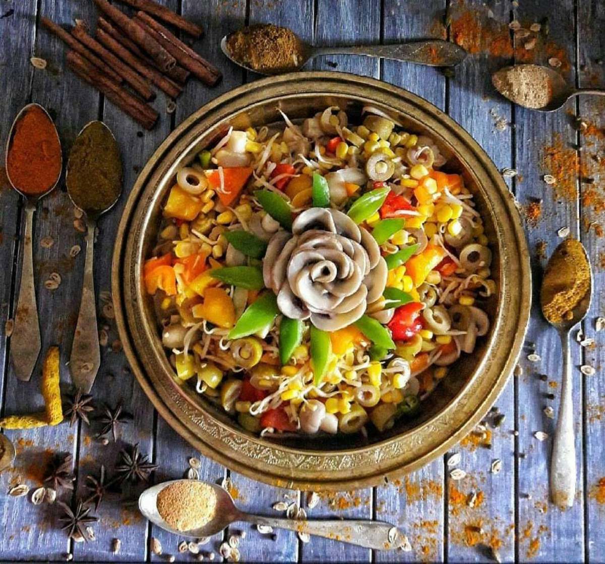 روش تهیه ترشی یونانی به سبک بازاری