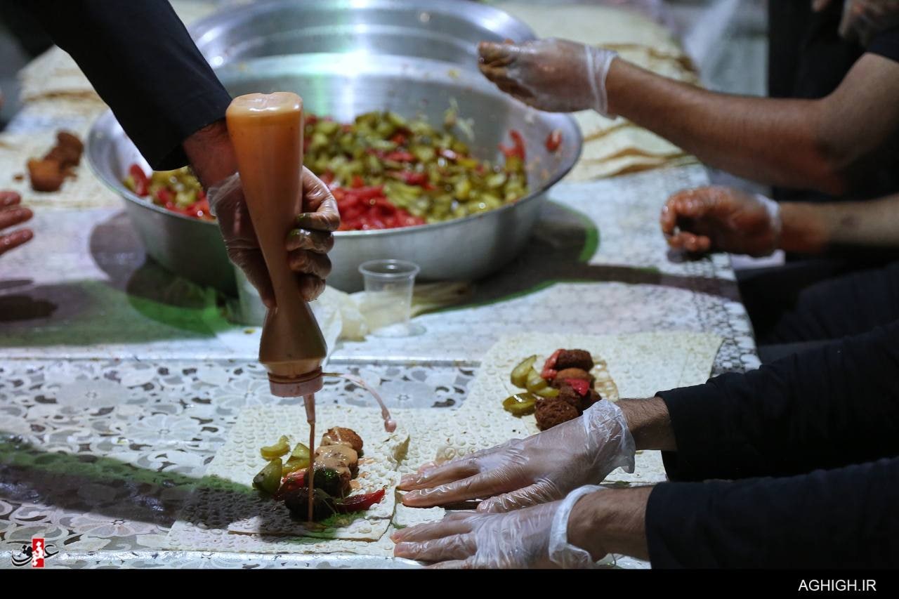 عکس/ عزاداری شب ۲۹ صفر در هیئت ریحانةالنبی (س)
