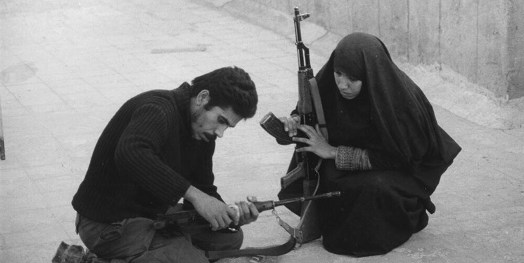 برگی از تاریخ/ حال و روز قصر شیرین 36 ساعت پس از ورود دشمن