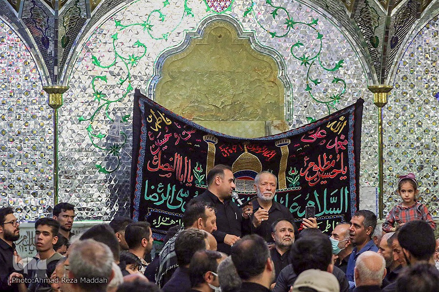 عزاداری روز شهادت حضرت امام رضا(ع) در حرم شاهچراغ(ع)