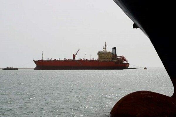 ائتلاف سعودی، کشتی حامل سوخت یمن را توقیف کرد