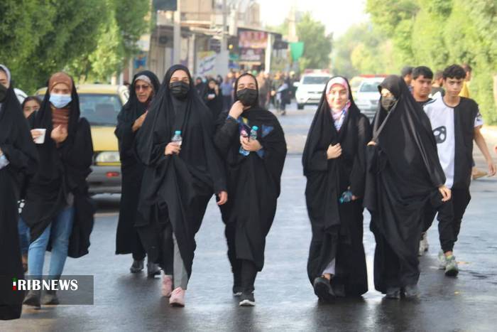 حضور هزاران نفر در آیین پیاده‌روی رضوی در بهبهان