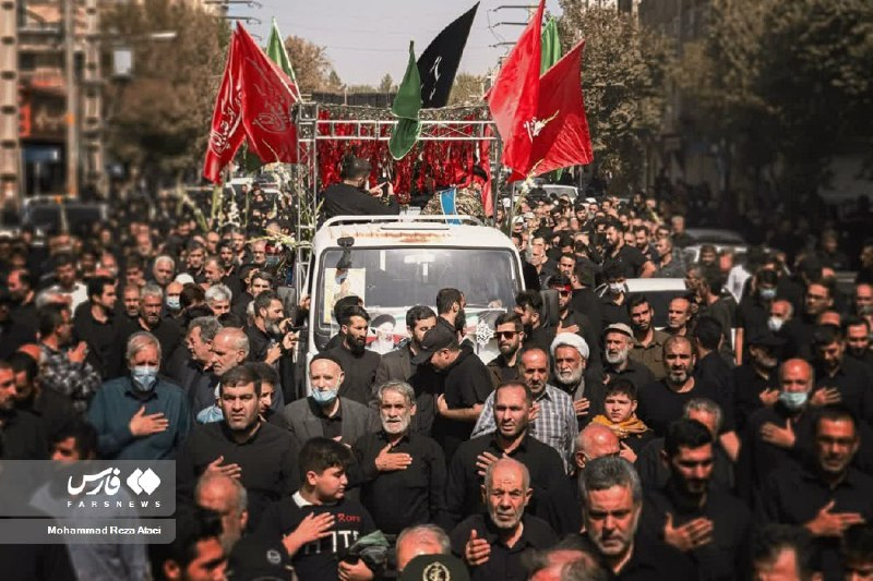عکس/ تشییع پیکر شهید مدافع امنیت «حسین تقی‌پور» در اسلامشهر