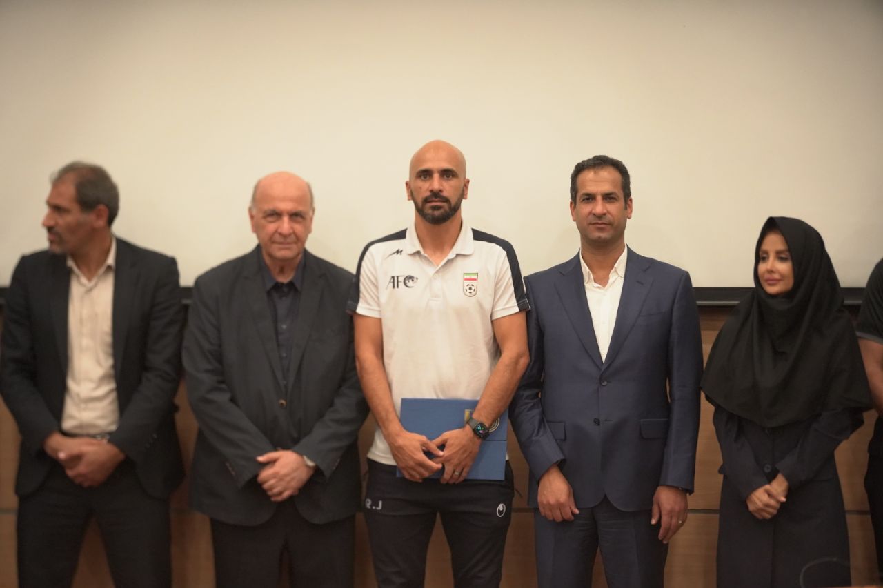 ستاره‌های سابق سرخابی مدرک‌دار شدند!