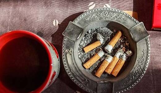 محققان می‌گویند: تنهایی مضرتر از سیگار کشیدن است!