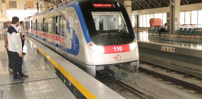 عدم پذیرش مسافر در ایستگاه شهیدبهشتی خط یک متروی تبریز
