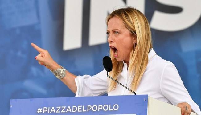 انتقاد نخست‌وزیر احتمالی ایتالیا از ماکرون