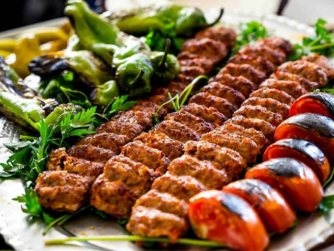 چطور در خانه کباب کوبیده درست کنیم؟