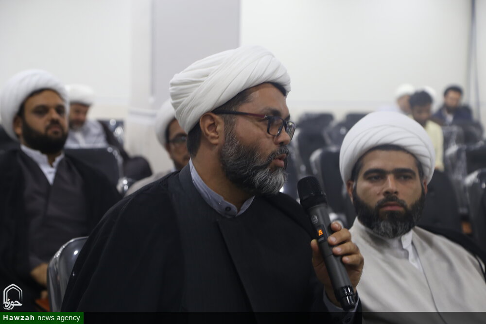 دیدار مسئولان استان خوزستان با آیت‌الله اعرافی