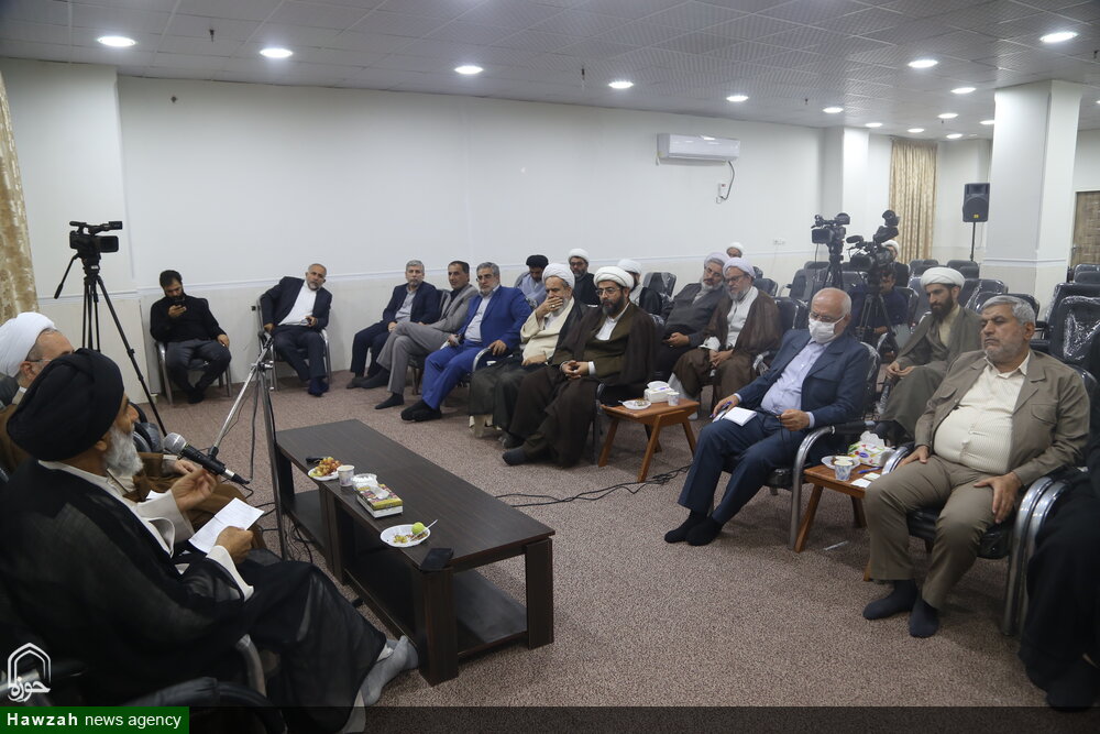 دیدار مسئولان استان خوزستان با آیت‌الله اعرافی