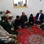 دیدار استاندار آذربایجان غربی با خانواده شهید مدافع امنیت