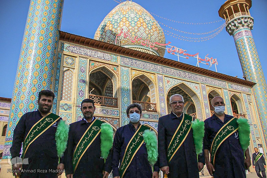 آیین تعویض پرچم آستان حضرت سیدعلاءالدین حسین(ع)‎‎