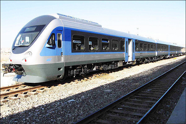 پیشرفت ۷۰ درصدی پروژه راه‌آهن سریع‌السیر اصفهان-قم