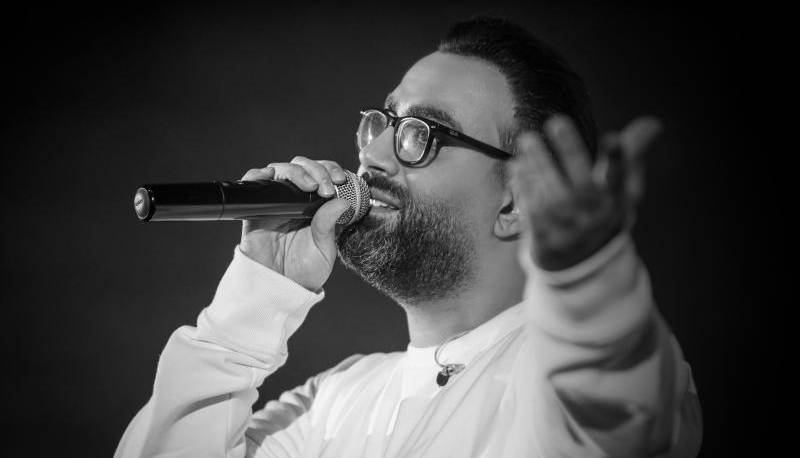 نماهنگ «بی آسمون» از مهدی جهانی