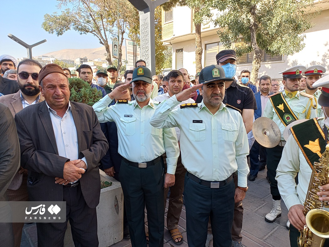 تشییع پیکر مطهر شهیدعبداللهی در سنندج